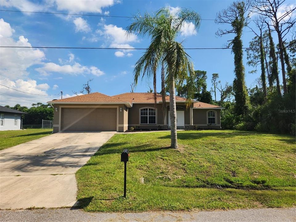 For Sale: $315,000 (3 beds, 2 baths, 1631 Square Feet)