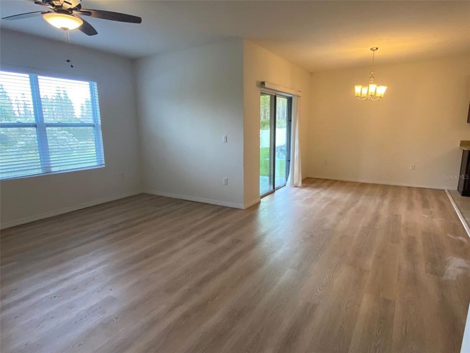 For Rent: $2,300 (4 beds, 2 baths, 1867 Square Feet)