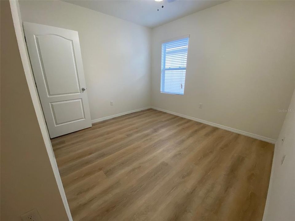 For Rent: $2,300 (4 beds, 2 baths, 1867 Square Feet)