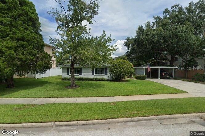 Recently Sold: $975,000 (4 beds, 2 baths, 2174 Square Feet)