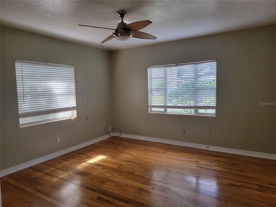 2nd master bedroom