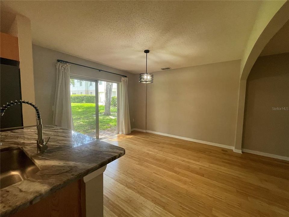 Active With Contract: $1,950 (3 beds, 2 baths, 1764 Square Feet)