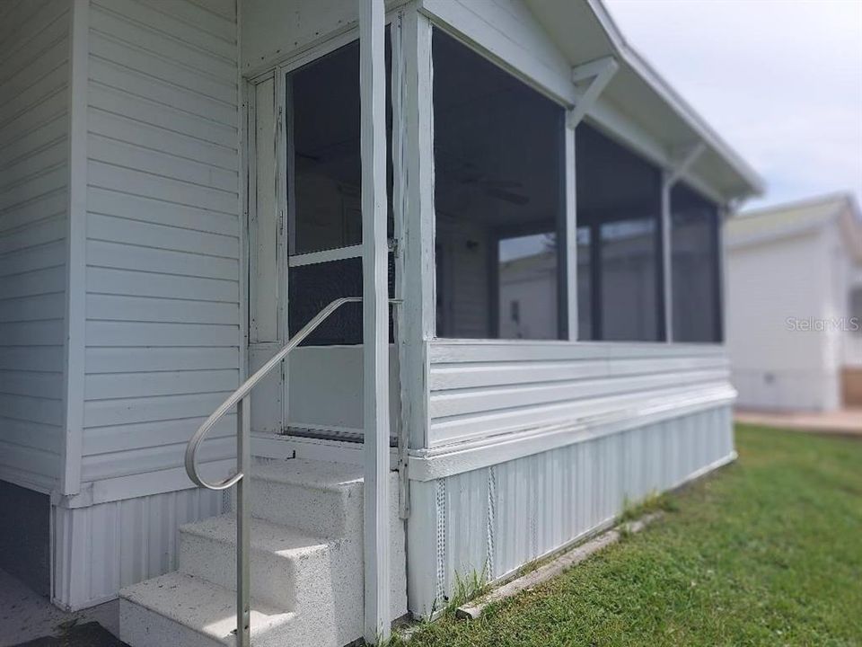 Entrance to screened porch