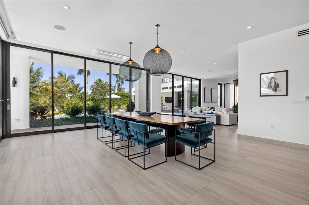 For Sale: $16,995,000 (5 beds, 7 baths, 7800 Square Feet)