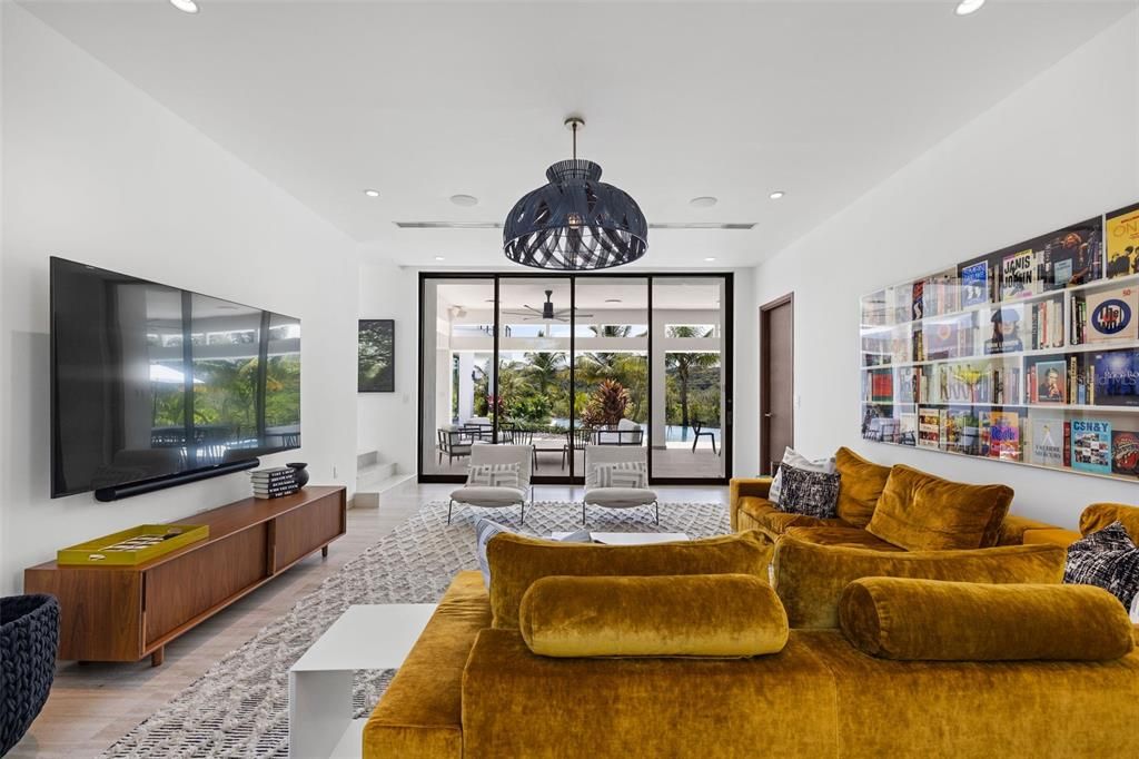 For Sale: $16,995,000 (5 beds, 7 baths, 7800 Square Feet)