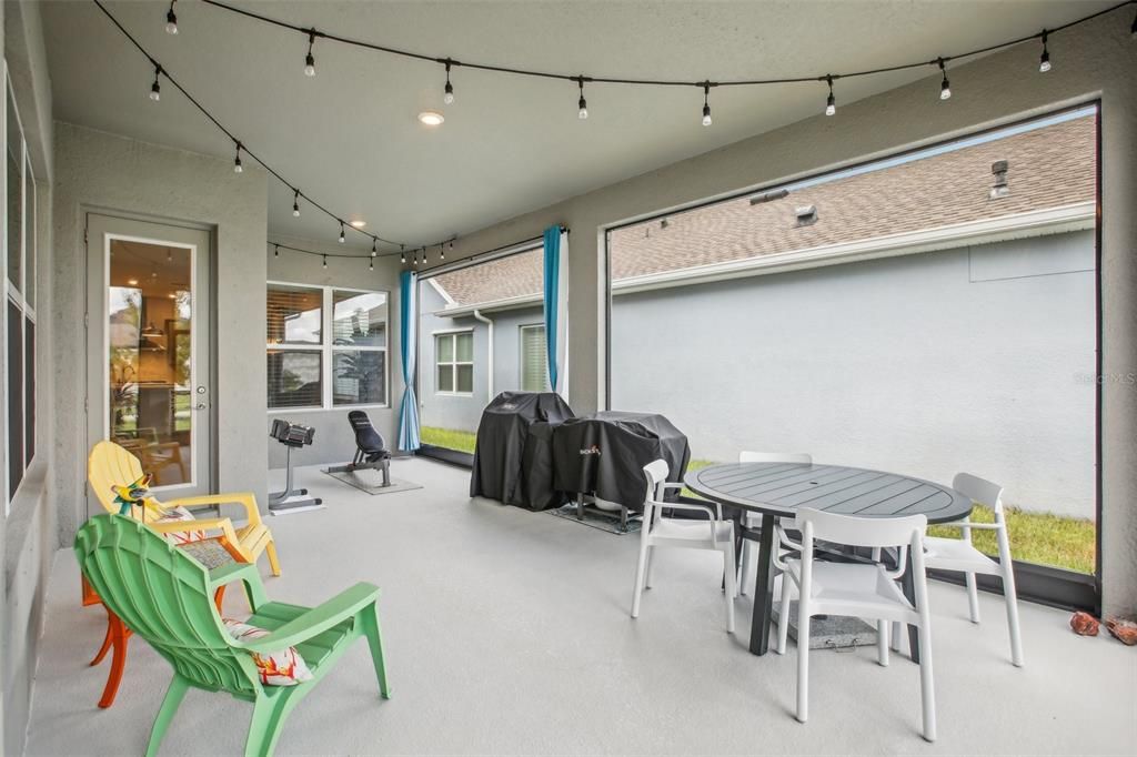 Active With Contract: $589,000 (3 beds, 2 baths, 2340 Square Feet)