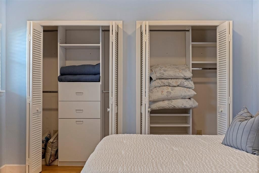 2nd Bedroom Professional Built Custom Closet System