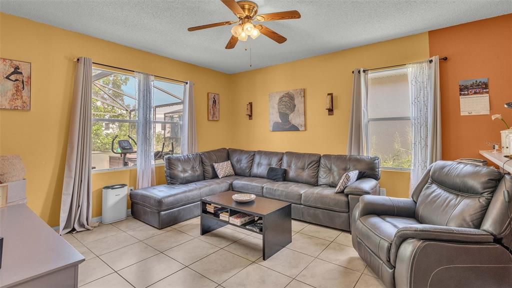 For Sale: $359,900 (3 beds, 2 baths, 1650 Square Feet)