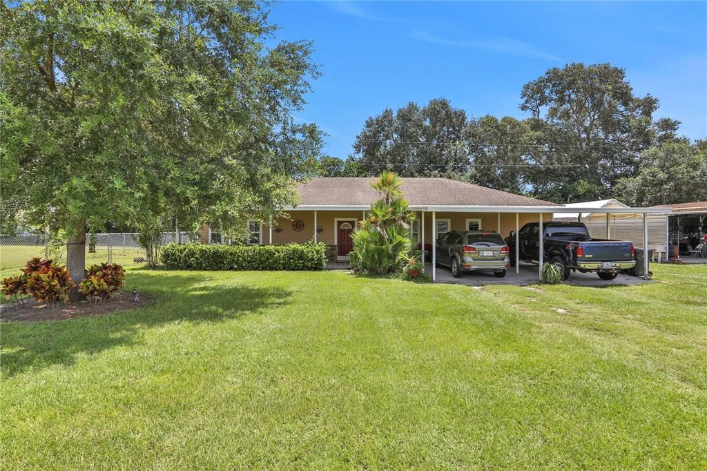 For Sale: $725,000 (4 beds, 2 baths, 2982 Square Feet)