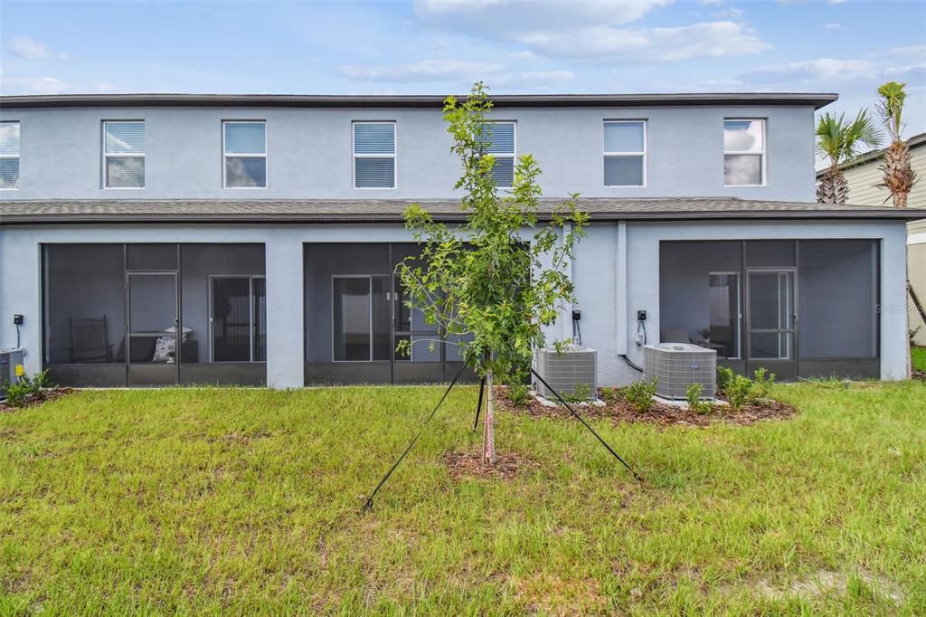 Active With Contract: $1,950 (3 beds, 2 baths, 1634 Square Feet)