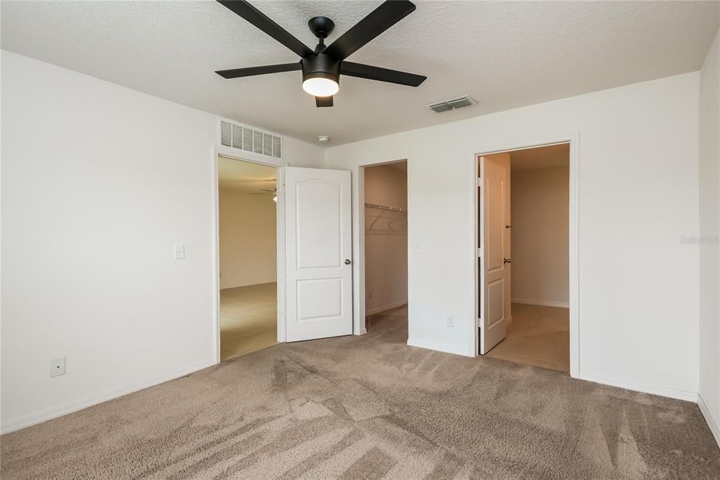 For Rent: $1,725 (3 beds, 2 baths, 1563 Square Feet)