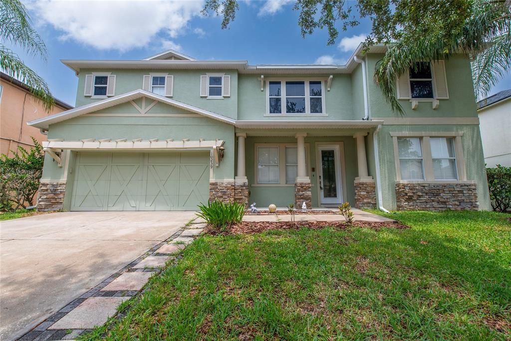 Active With Contract: $3,200 (4 beds, 2 baths, 3290 Square Feet)