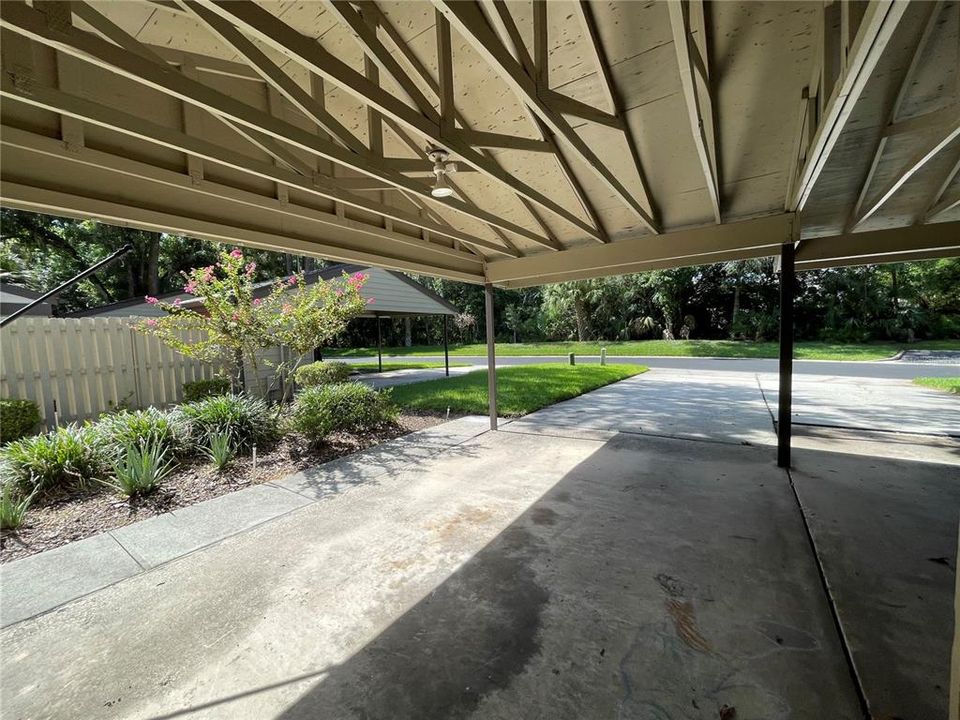 For Sale: $279,900 (2 beds, 2 baths, 1200 Square Feet)