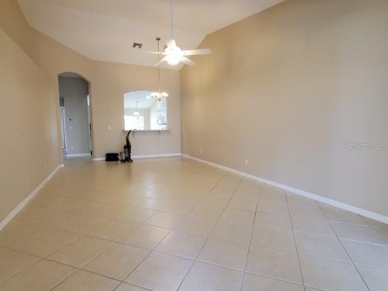 For Rent: $1,800 (2 beds, 2 baths, 1451 Square Feet)