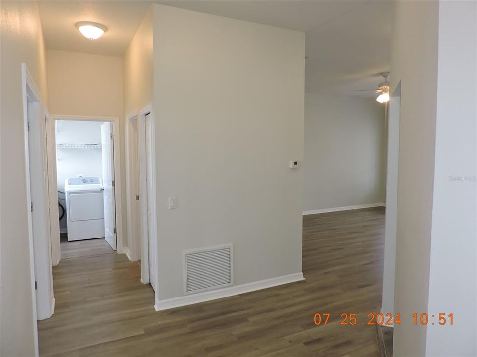 Active With Contract: $2,275 (2 beds, 2 baths, 1337 Square Feet)