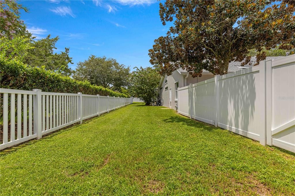 Active With Contract: $598,000 (3 beds, 2 baths, 3018 Square Feet)