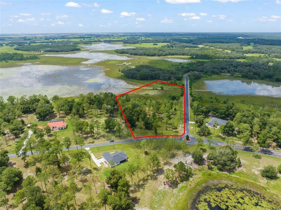 На продажу: $260,000 (6.36 acres)