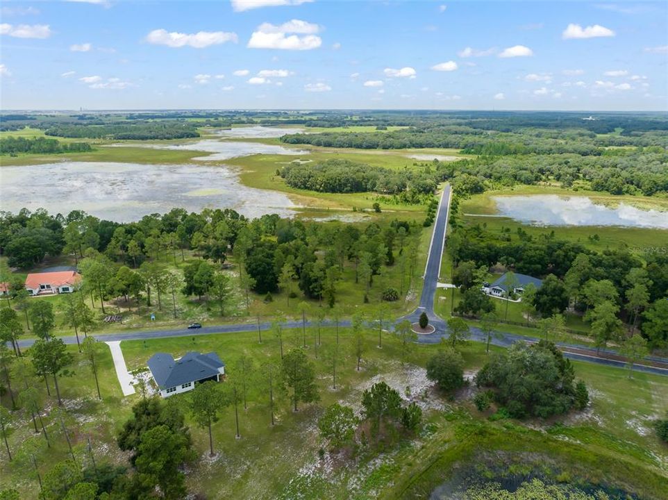 На продажу: $260,000 (6.36 acres)