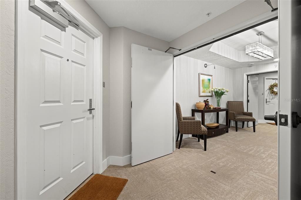 Active With Contract: $4,950 (2 beds, 2 baths, 1821 Square Feet)