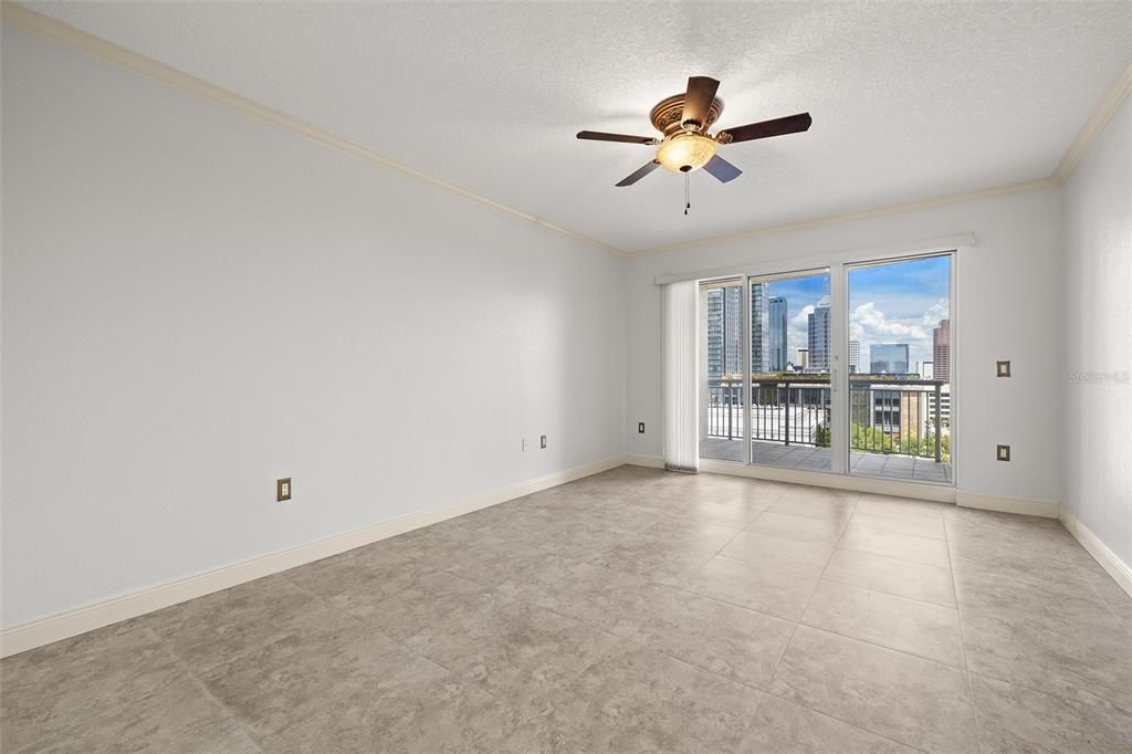 Active With Contract: $4,950 (2 beds, 2 baths, 1821 Square Feet)