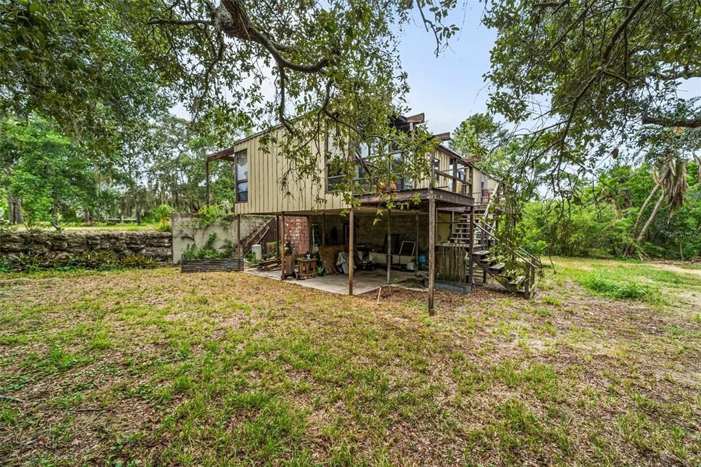 For Sale: $750,000 (3 beds, 3 baths, 1254 Square Feet)