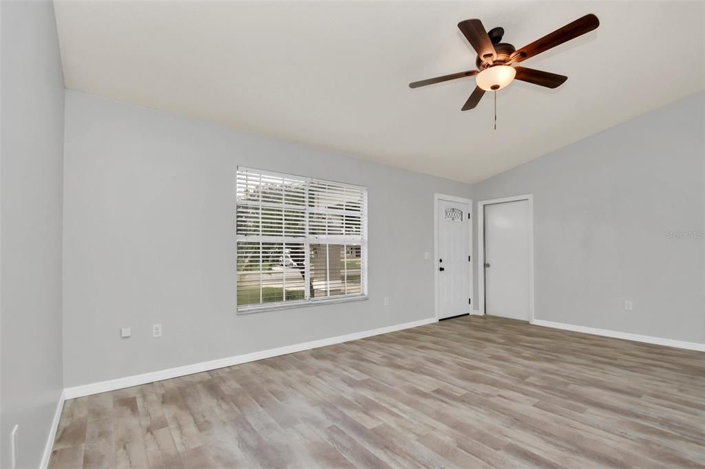 For Rent: $1,815 (3 beds, 2 baths, 1056 Square Feet)