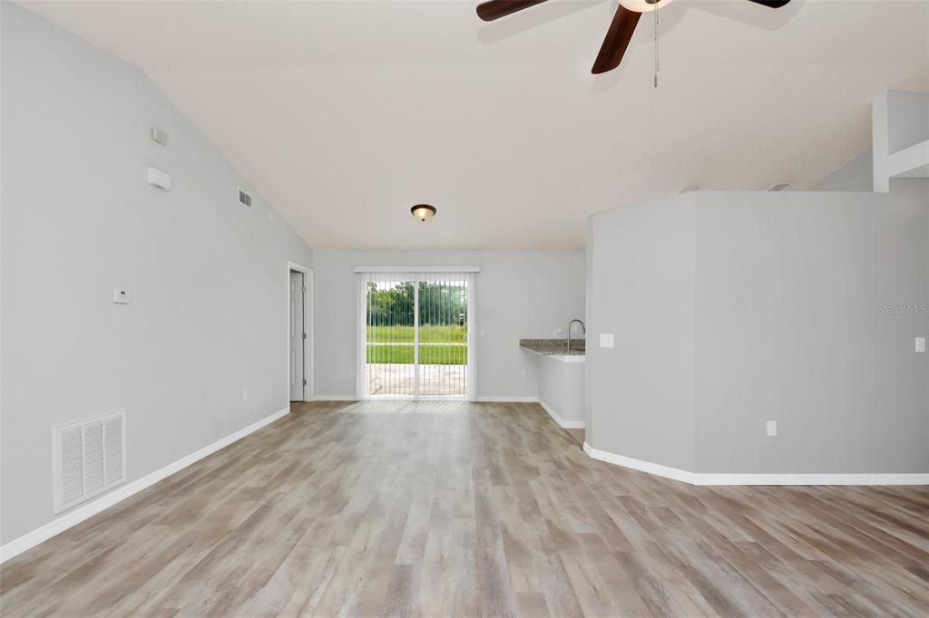 For Rent: $1,815 (3 beds, 2 baths, 1056 Square Feet)