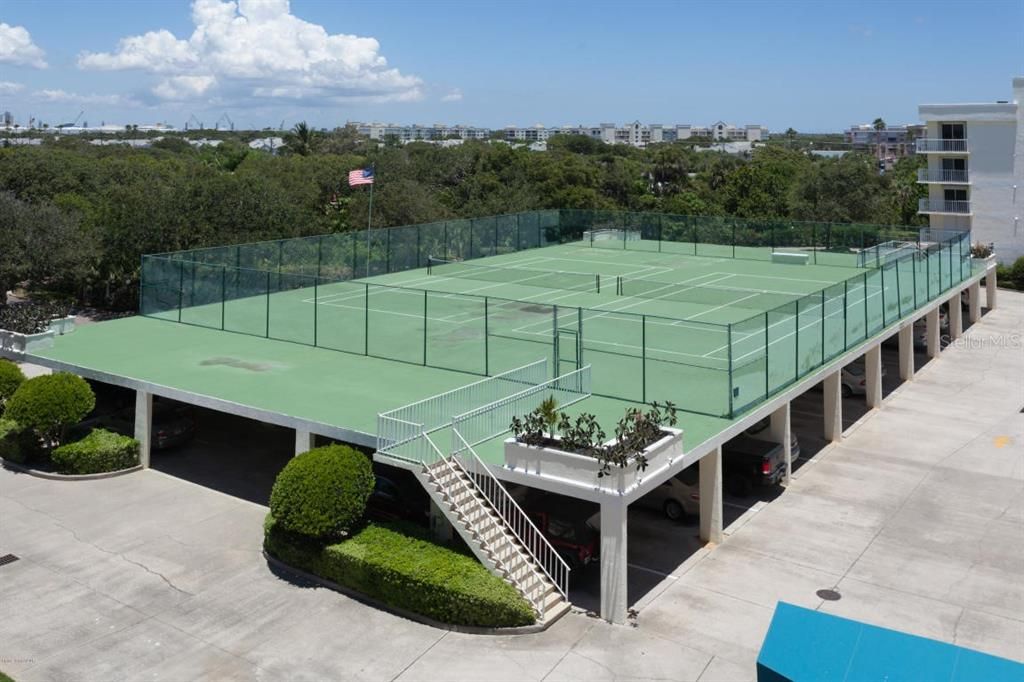 Tennis/Pickleball Courts