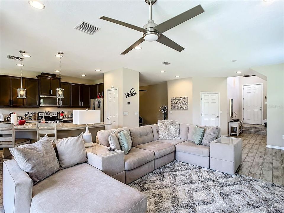 Family room to kitchen