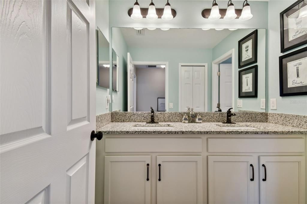 Active With Contract: $659,900 (3 beds, 2 baths, 2606 Square Feet)