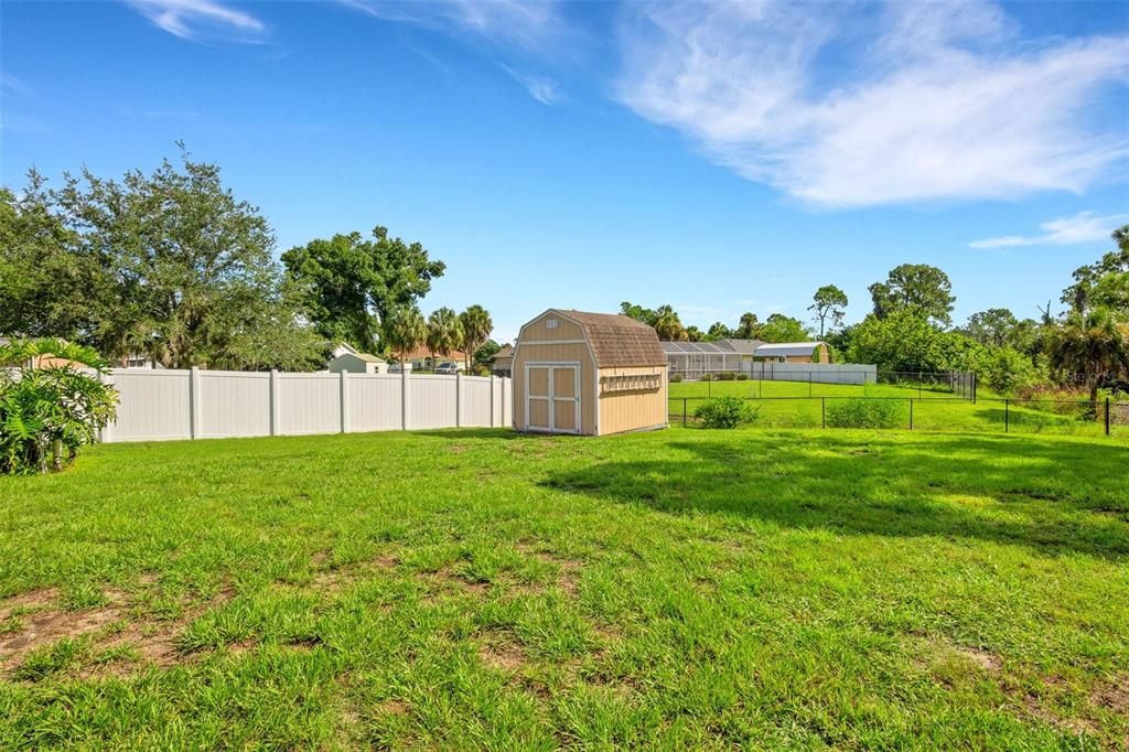 Active With Contract: $499,900 (4 beds, 3 baths, 2567 Square Feet)