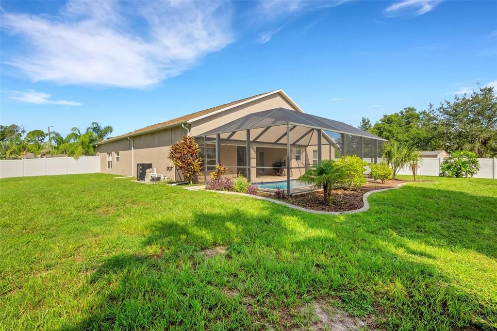 Active With Contract: $499,900 (4 beds, 3 baths, 2567 Square Feet)