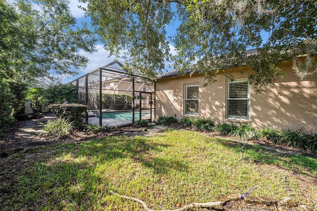 Active With Contract: $759,000 (5 beds, 3 baths, 2986 Square Feet)