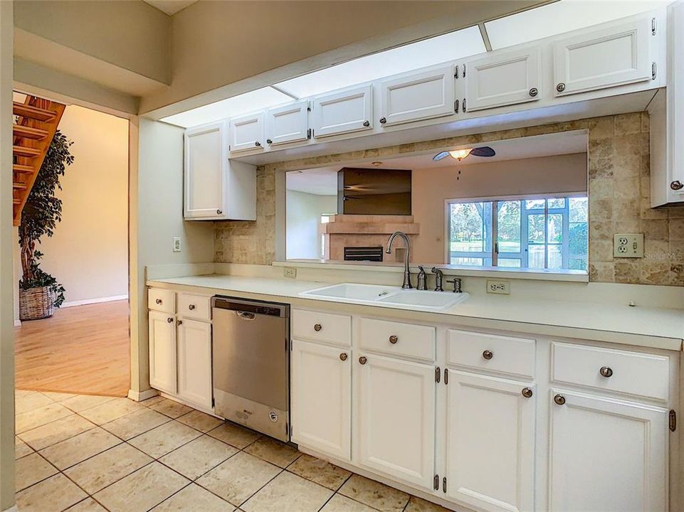 Kitchen with Great Views!