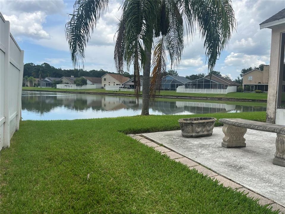 Active With Contract: $310,000 (3 beds, 2 baths, 1882 Square Feet)