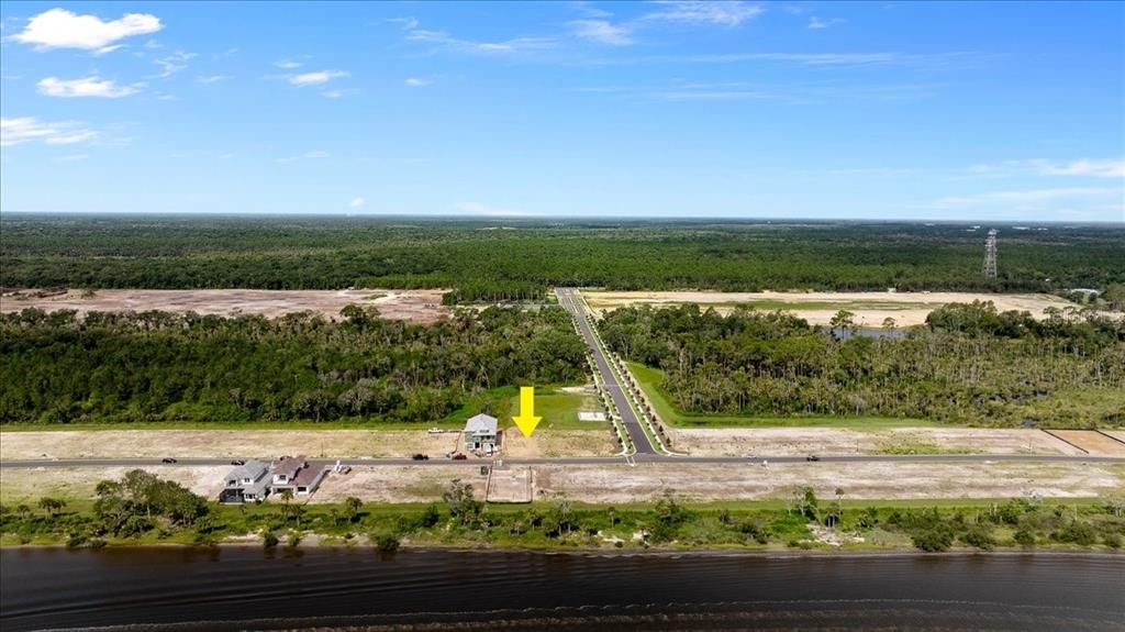 На продажу: $259,900 (0.21 acres)