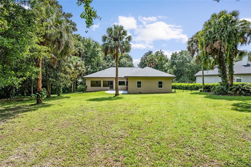 Active With Contract: $515,000 (4 beds, 3 baths, 2585 Square Feet)