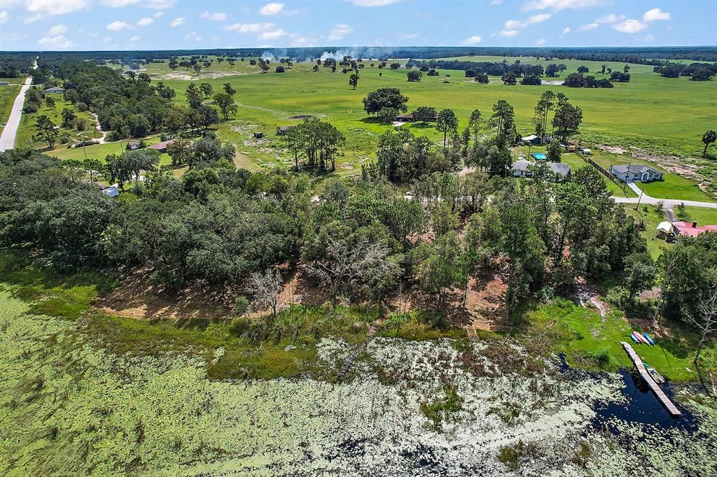 На продажу: $87,500 (1.37 acres)