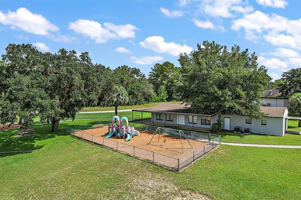 playground in community