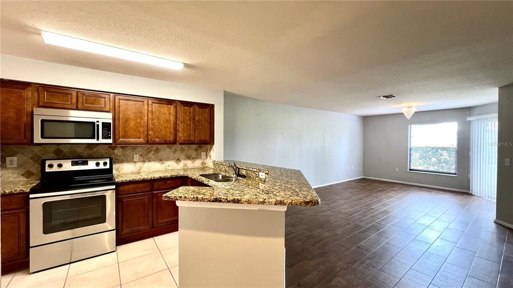 For Rent: $1,850 (2 beds, 2 baths, 1169 Square Feet)