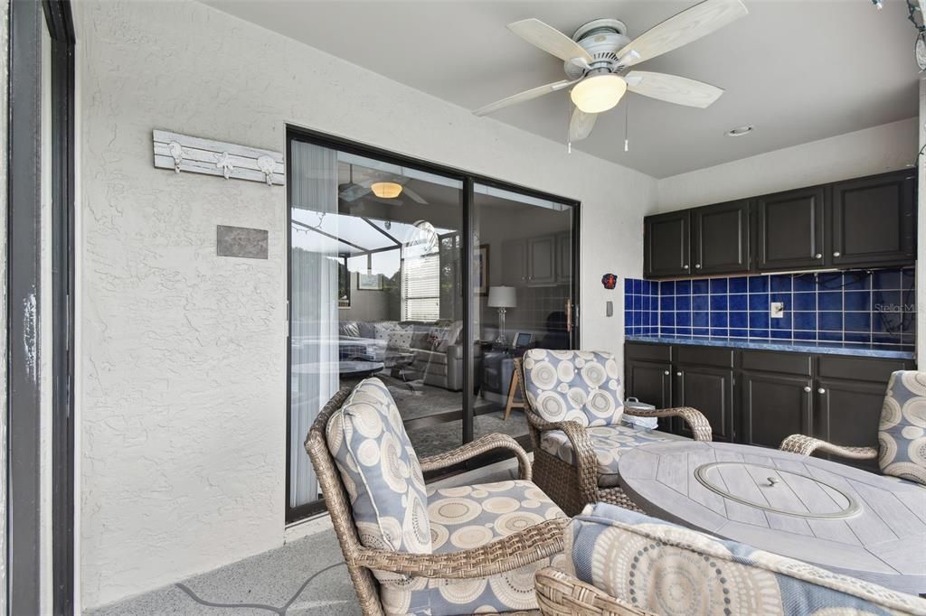 Active With Contract: $529,900 (4 beds, 2 baths, 1632 Square Feet)