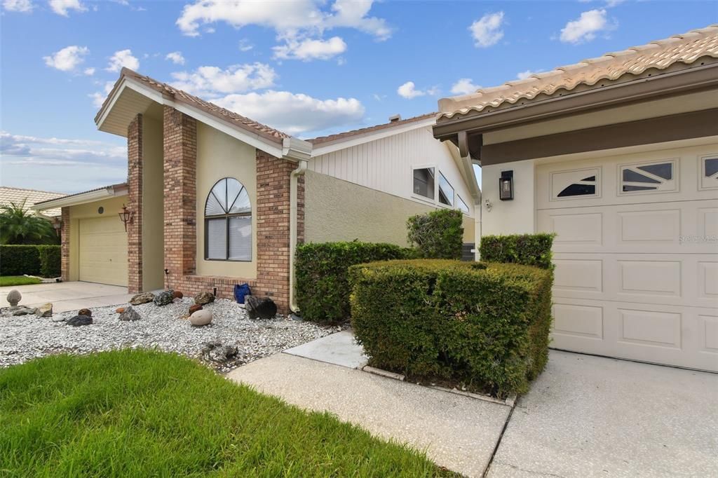 Active With Contract: $529,900 (4 beds, 2 baths, 1632 Square Feet)