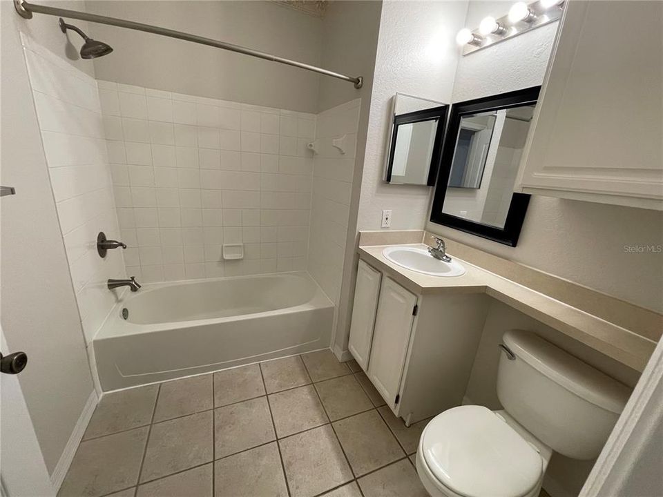 Active With Contract: $159,000 (1 beds, 1 baths, 749 Square Feet)