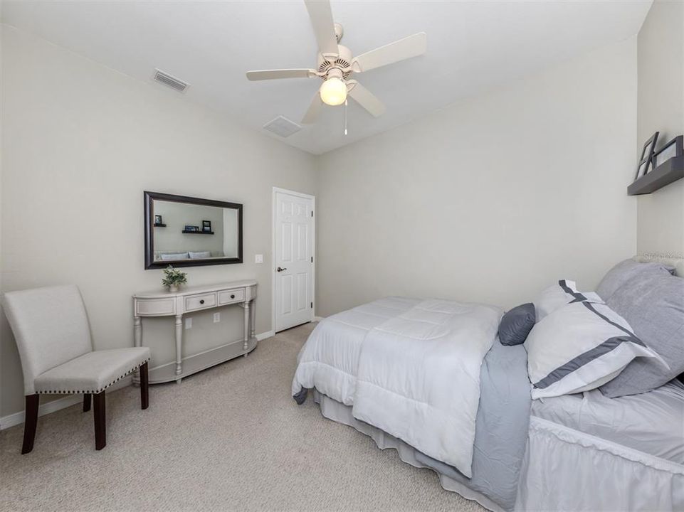 Active With Contract: $360,000 (2 beds, 2 baths, 1486 Square Feet)