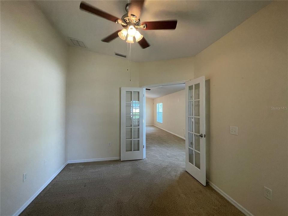 For Rent: $2,050 (3 beds, 2 baths, 1509 Square Feet)