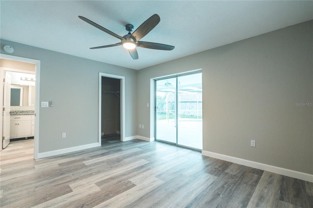 For Sale: $329,900 (3 beds, 2 baths, 1325 Square Feet)