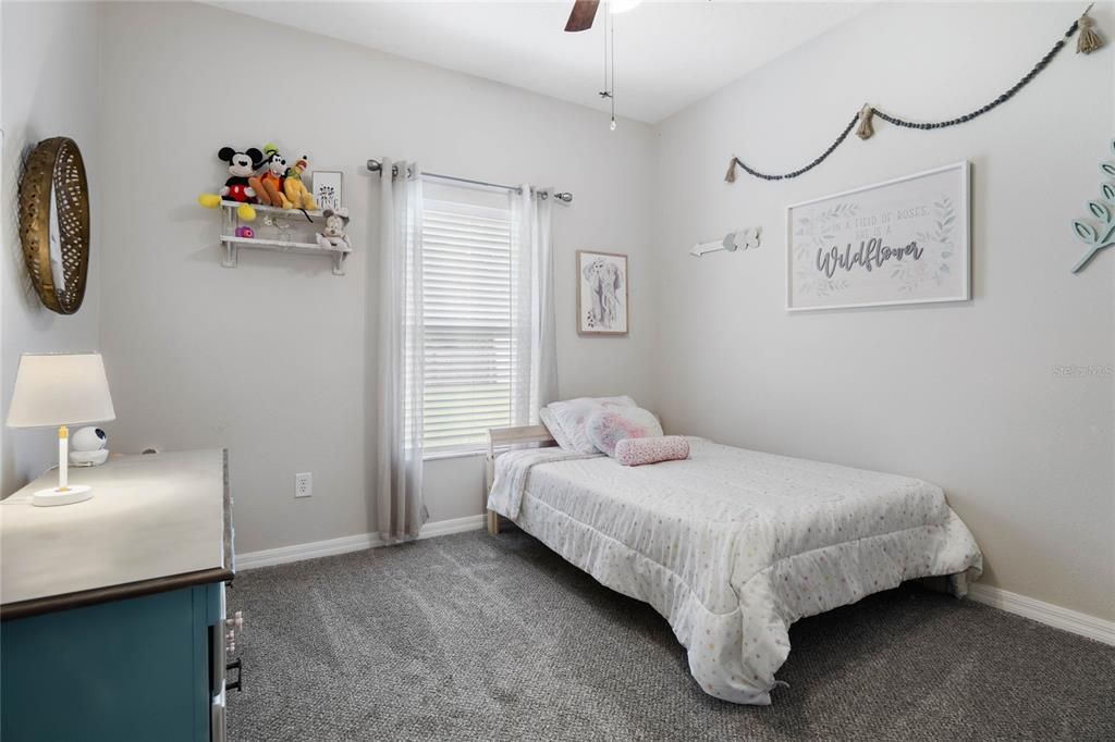 Active With Contract: $345,000 (3 beds, 2 baths, 1847 Square Feet)