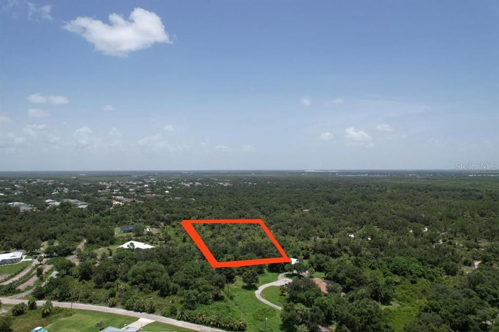 En Venta: $55,900 (0.23 acres)