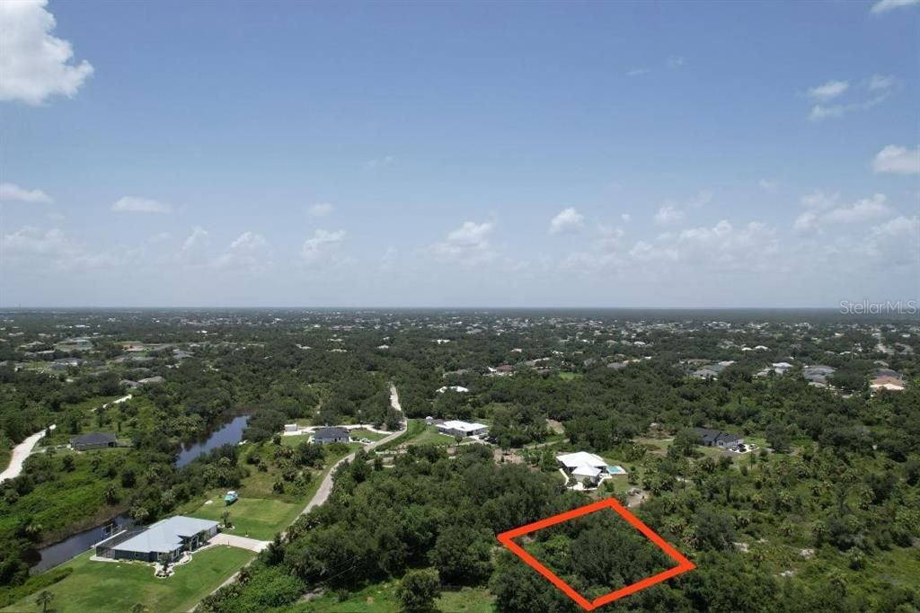 En Venta: $55,900 (0.23 acres)