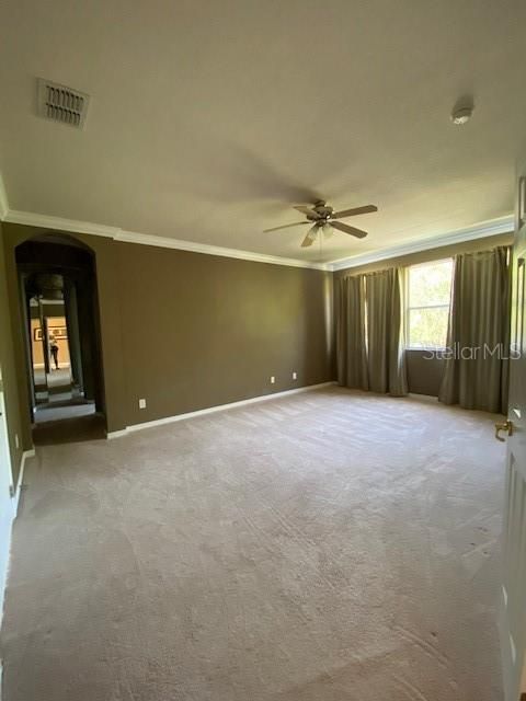 For Rent: $4,950 (6 beds, 6 baths, 3637 Square Feet)